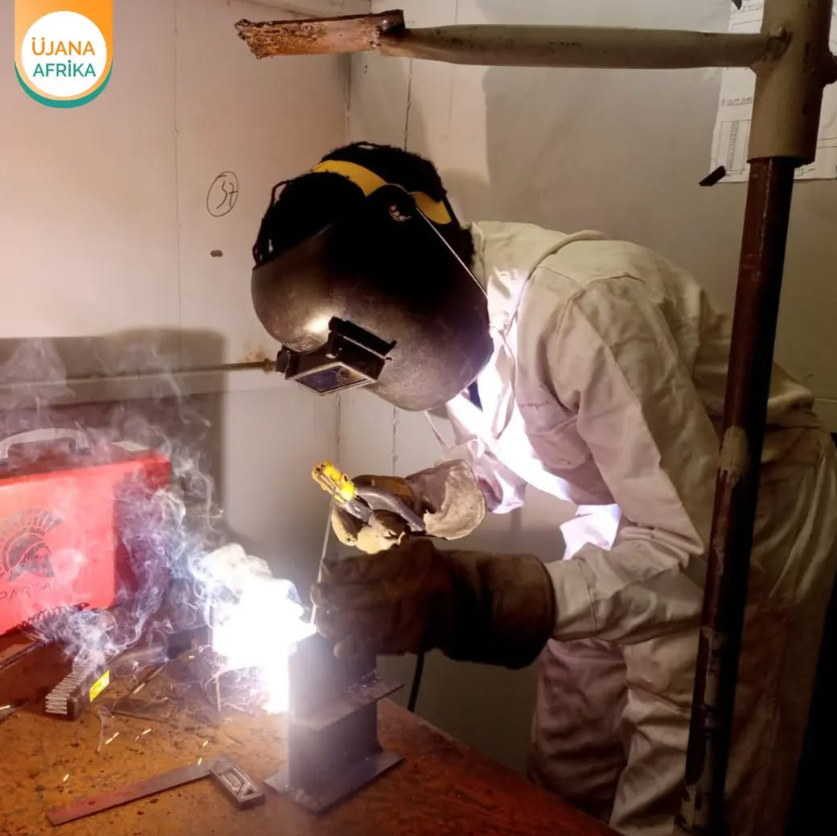 image_2025-11-29_143644681